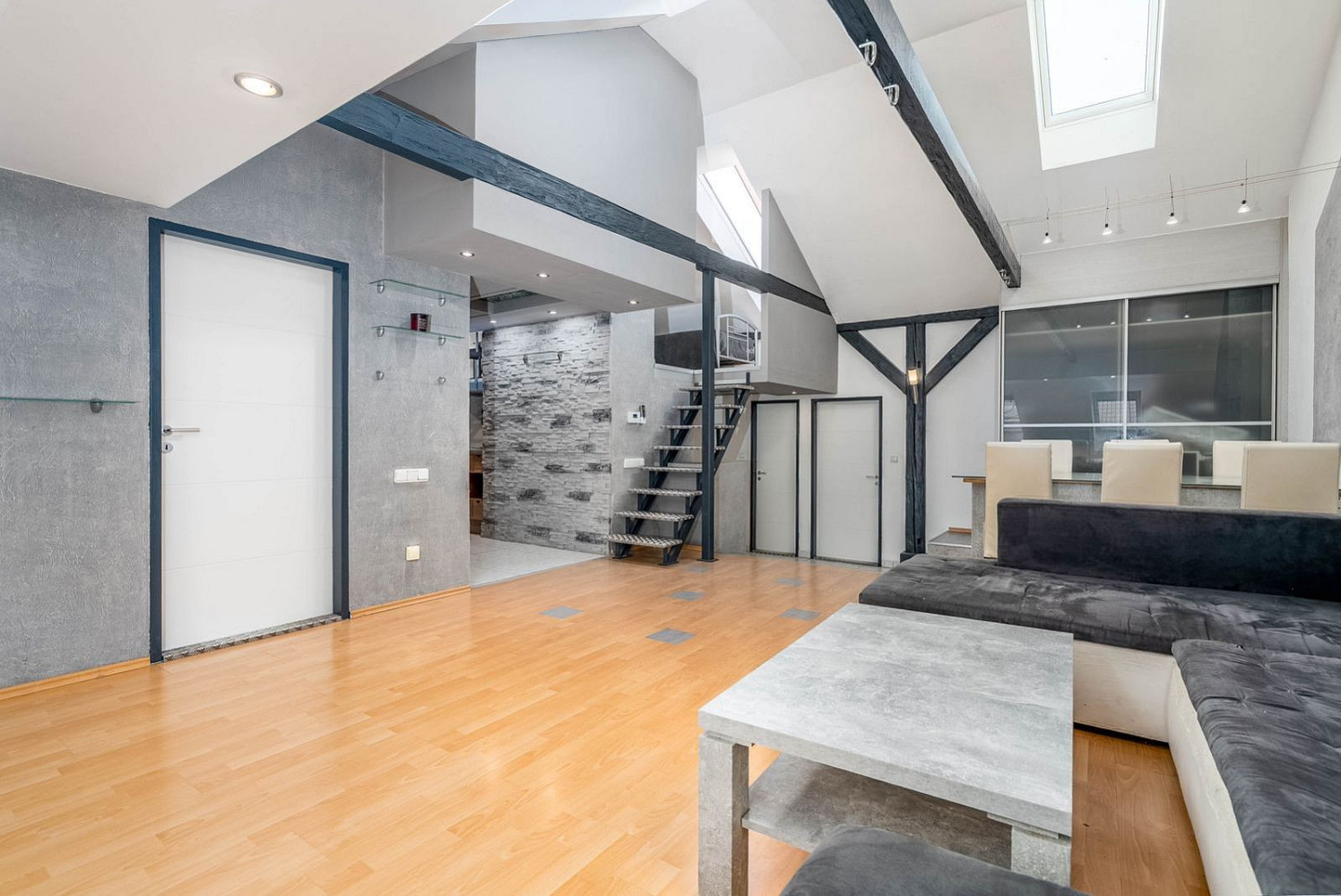 Prodej bytu 4+kk 126 m² – fotografie 2