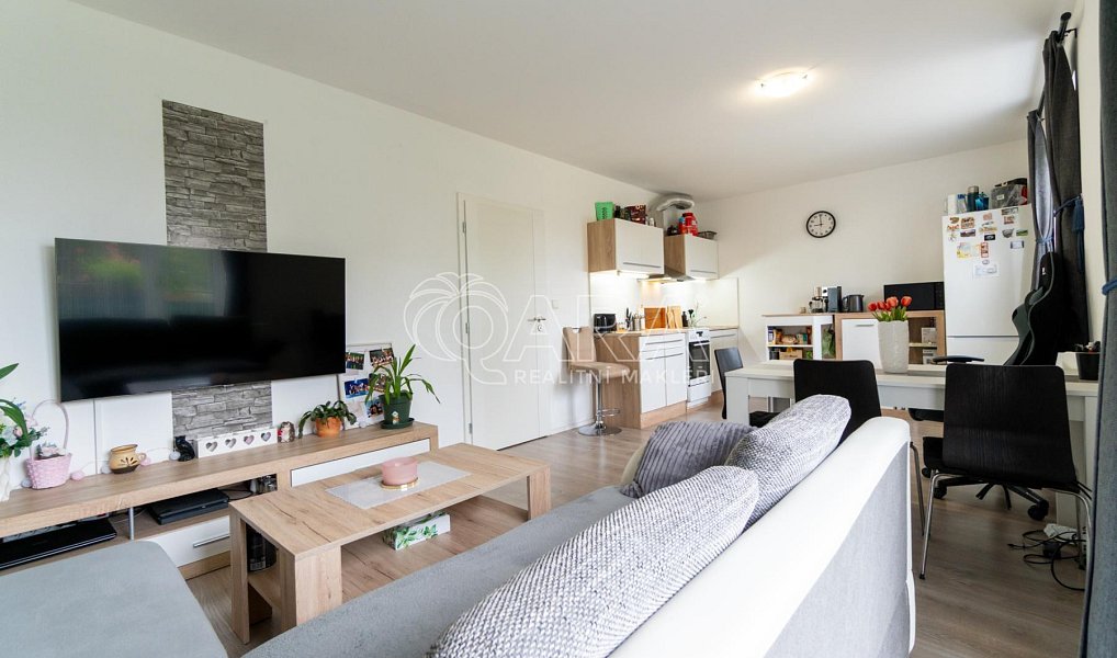 Prodej bytu 2+kk 53 m², Milovice – náhled fotky 4