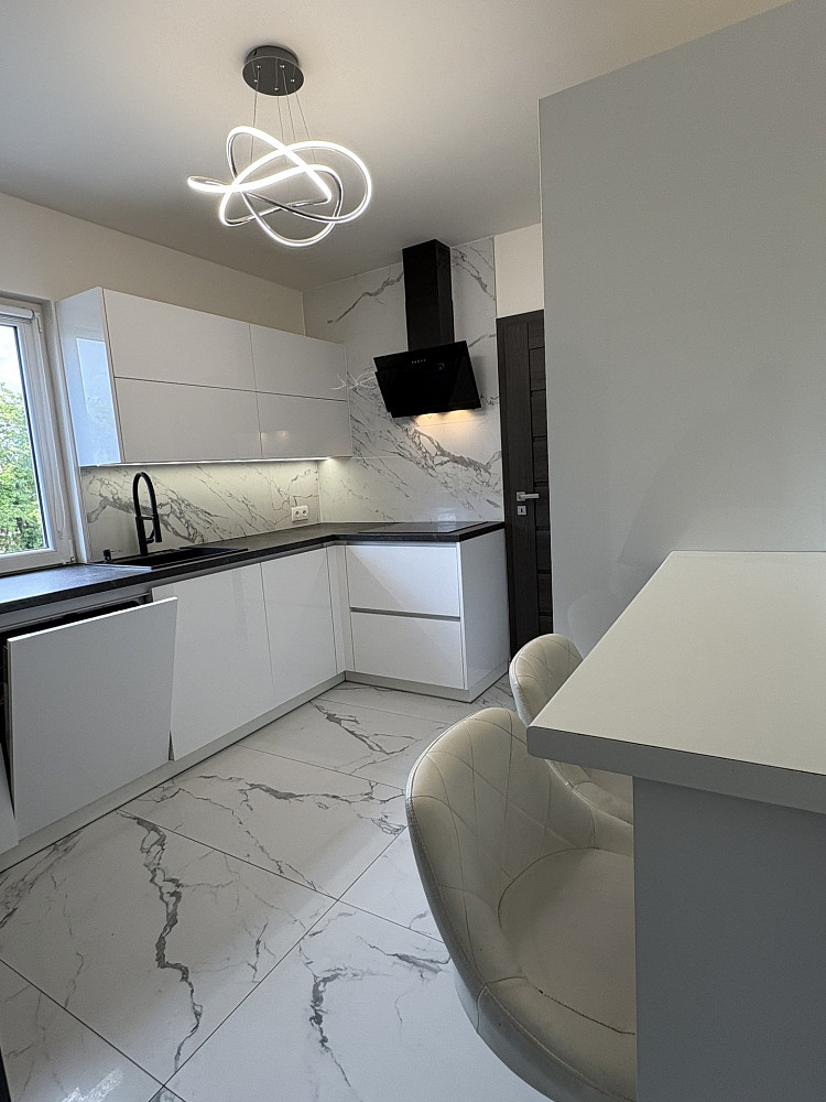 Prodej bytu 2+1 77 m² – fotografie 4