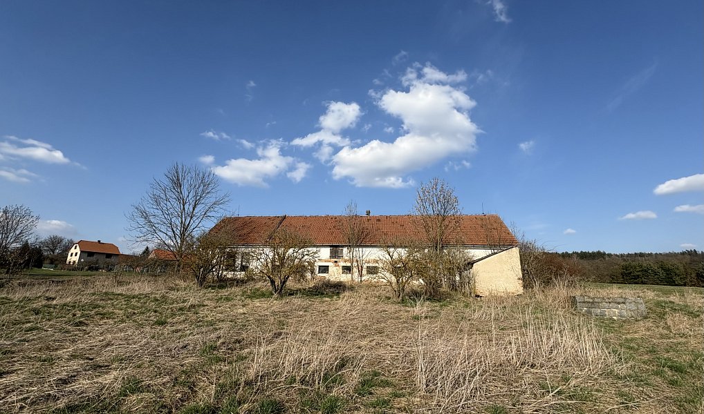 Prodej stavebního pozemku 6 579 m², Petrovice – náhled fotky 3