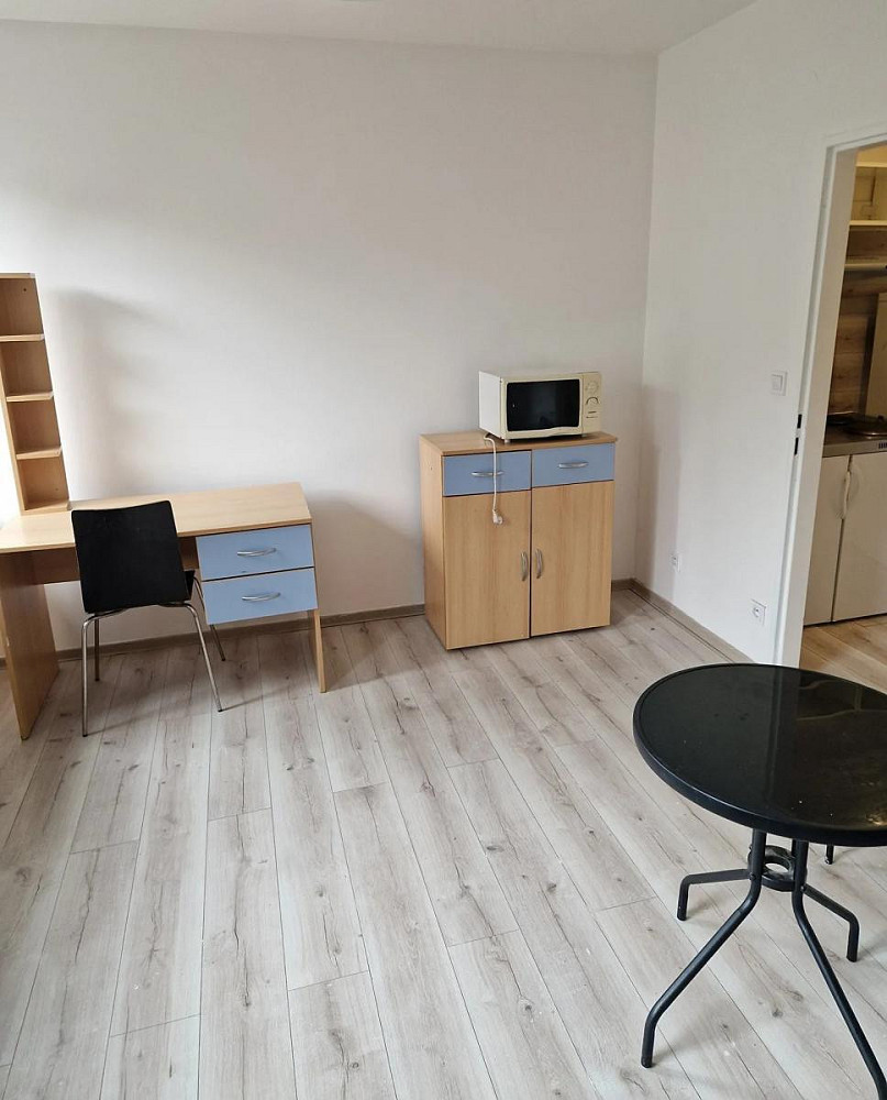 Prodej bytu 1+kk 23 m² – fotografie 2
