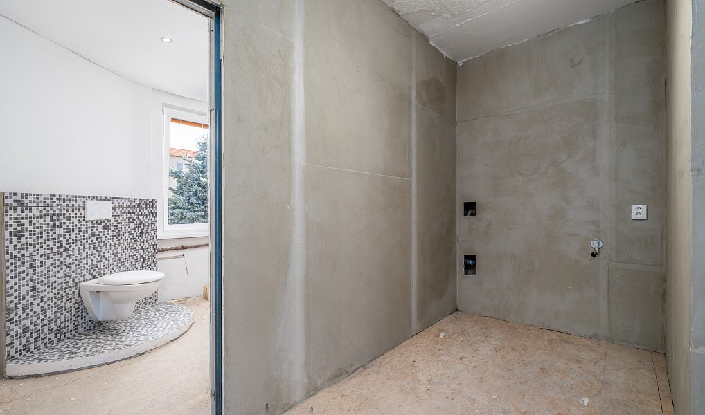 Prodej domu 150 m² s pozemkem 100 m², Trmice – náhled fotky 11