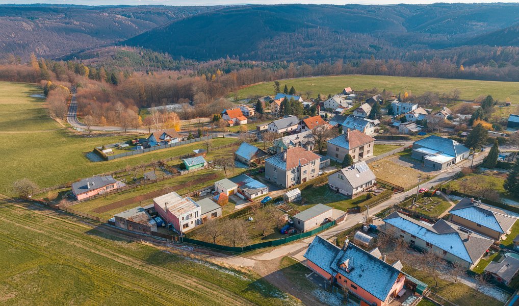 Prodej stavebního pozemku 408 m², Hradec nad Moravicí – náhled fotky 4