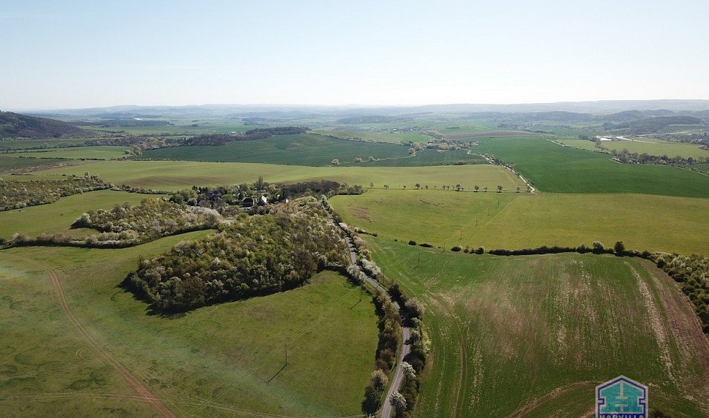 Prodej stavebního pozemku 2 955 m², Valeč – náhled fotky 22