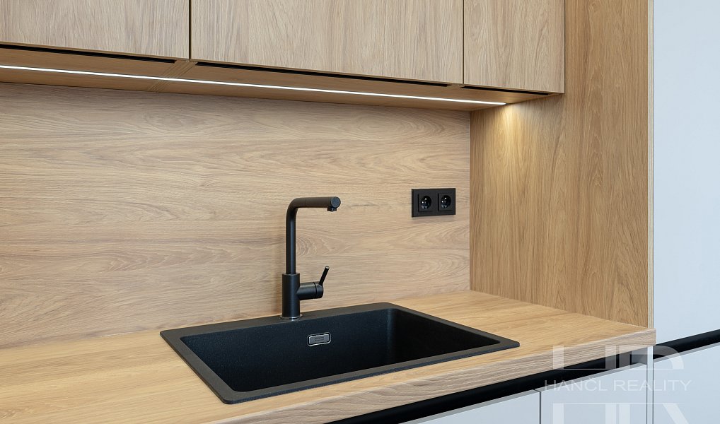 Pronájem bytu 3+1 60 m², Olomouc – náhled fotky 9