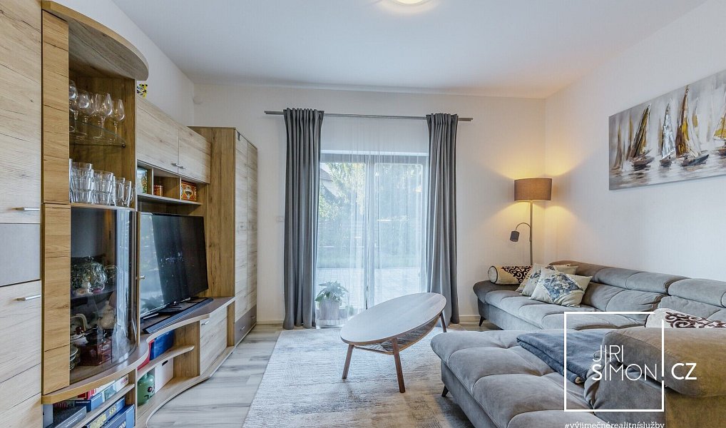 Prodej domu 153 m² s pozemkem 527 m², Slatina – náhled fotky 4
