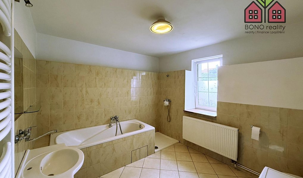 Prodej domu 159 m² s pozemkem 468 m², Žitenice – náhled fotky 28