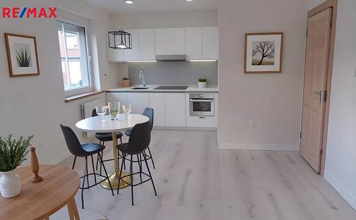 Pronájem bytu 2+kk 53 m², Čakovická, Praha 9 - Prosek