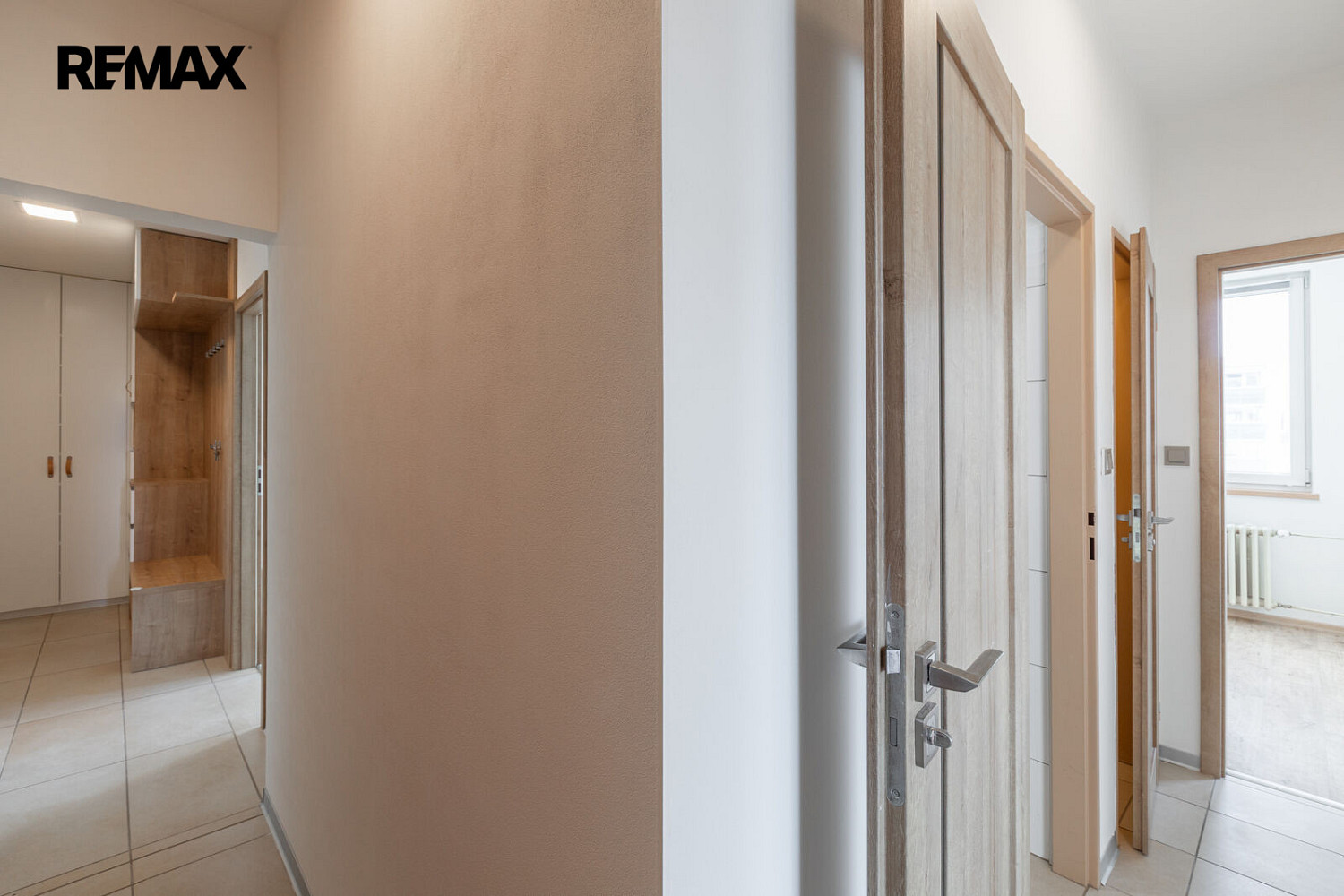 Pronájem bytu 3+1 73 m² – fotografie 3