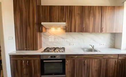 Pronájem bytu 3+kk 60 m²