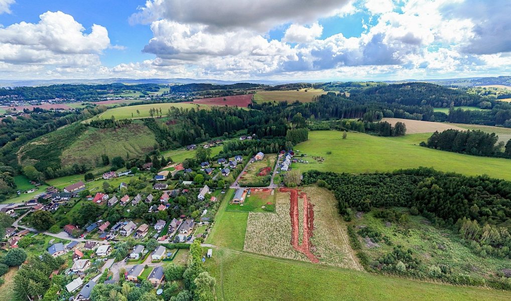 Prodej stavebního pozemku 1 208 m², Staré Buky – náhled fotky 10