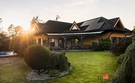 Prodej domu 280 m² s pozemkem 981 m², Na Viničkách, Hýskov, okres Beroun