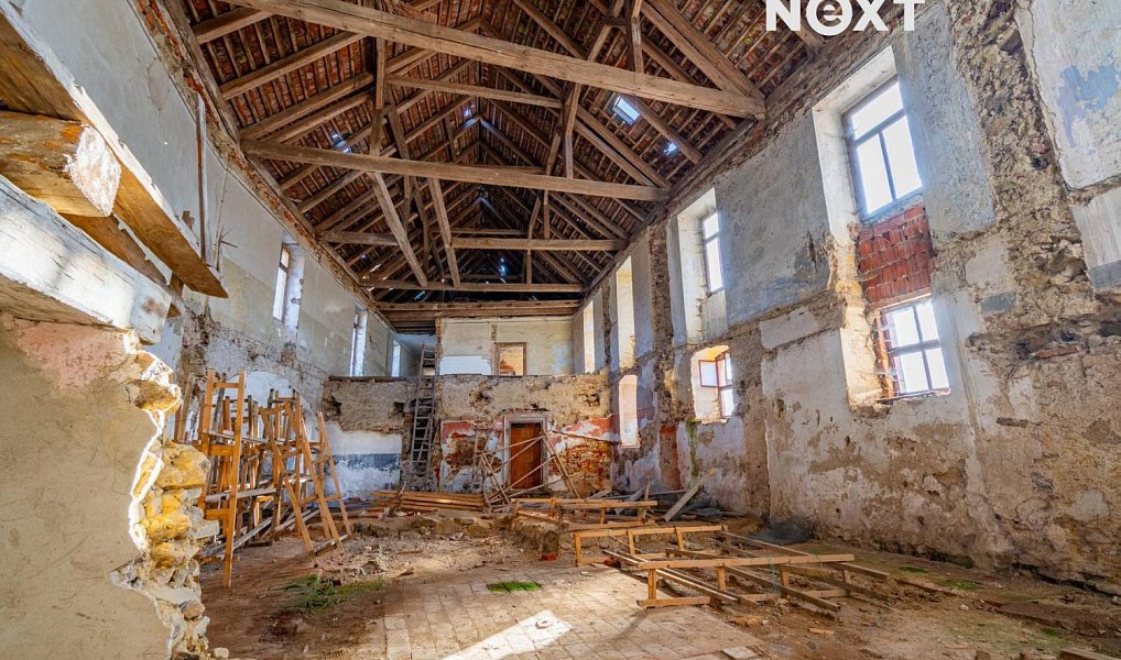 Prodej domu 1 400 m² s pozemkem 9 526 m², Křemže – náhled fotky 23