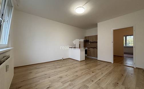 Pronájem bytu 2+kk 40 m², U Nemocnice, Česká Lípa