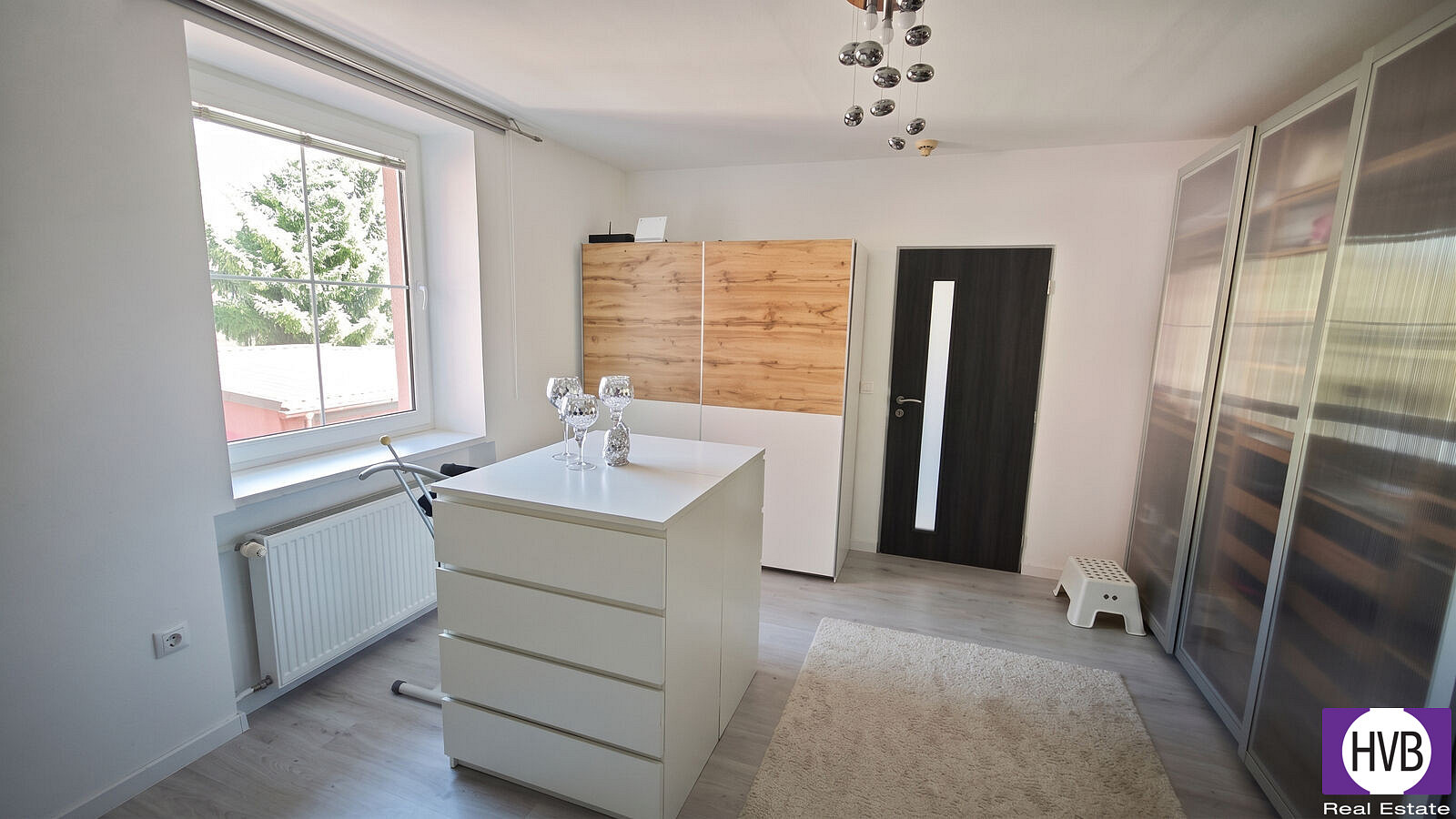 Pronájem bytu 6+kk 162 m² – fotografie 4