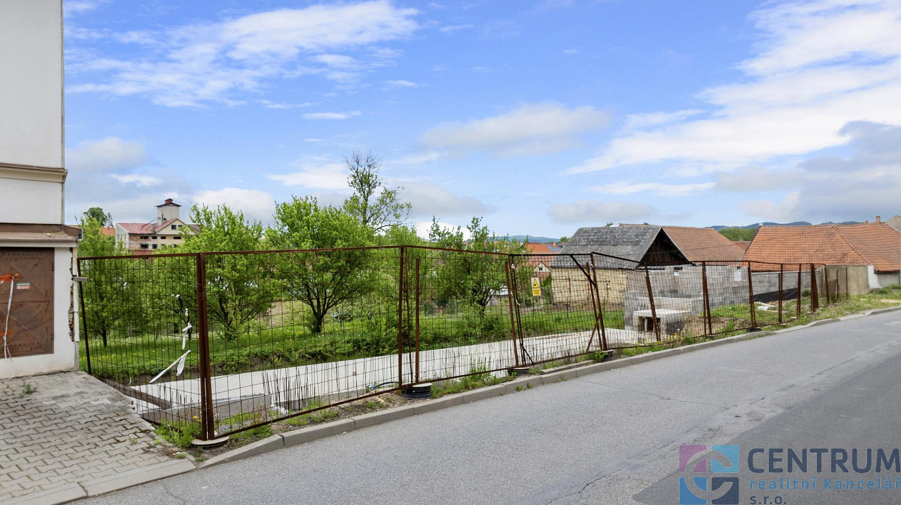 Prodej stavebního pozemku 1 263 m² – fotografie 3