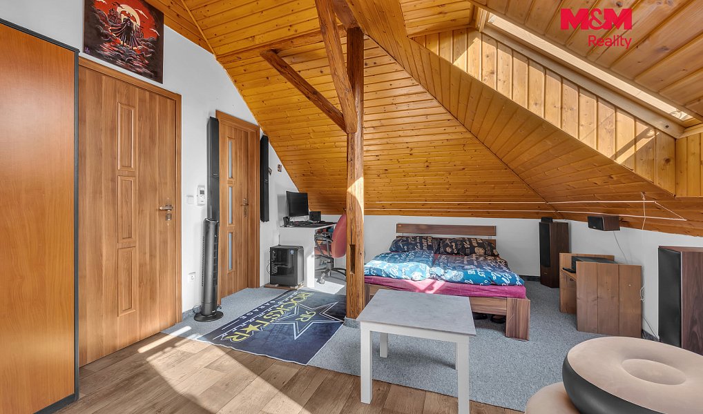 Prodej domu 150 m² s pozemkem 488 m², Holice – náhled fotky 9
