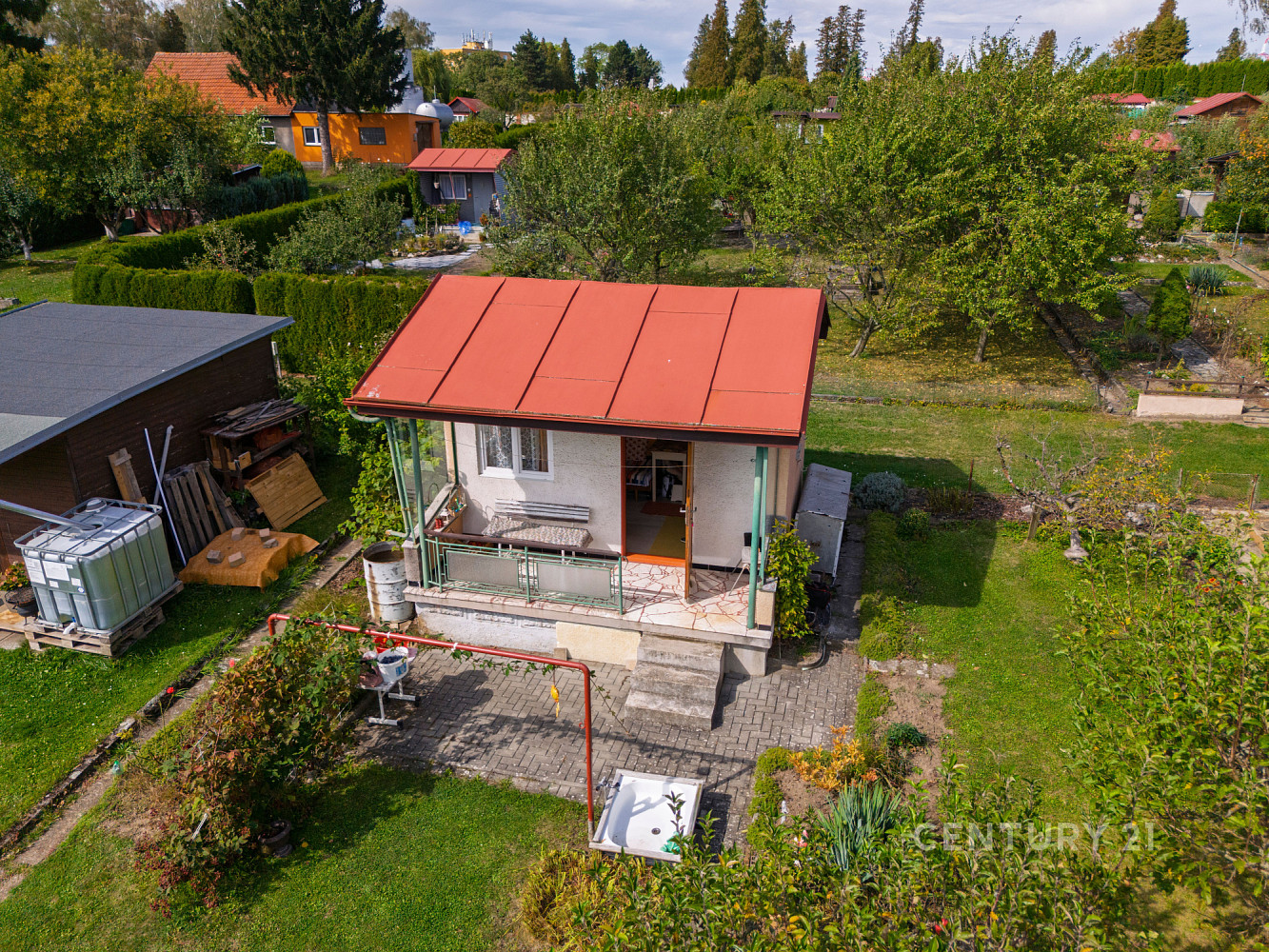 Prodej chaty/chalupy 17 m² s pozemkem 350 m² – fotografie 2