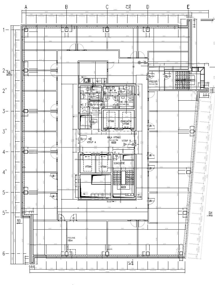 Pronájem kanceláře 150 m² – fotografie 3