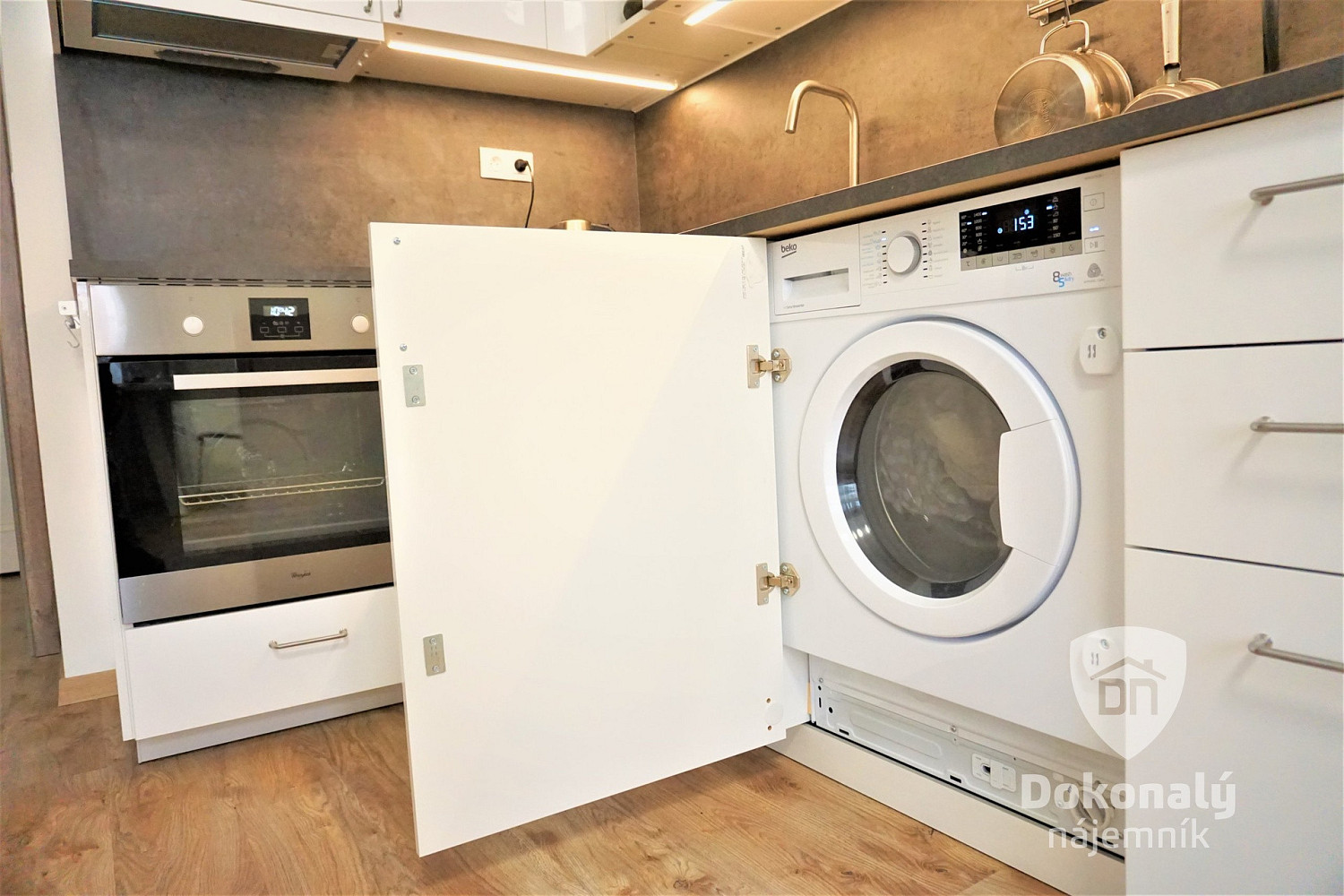 Pronájem bytu 1+kk 29 m² – fotografie 5
