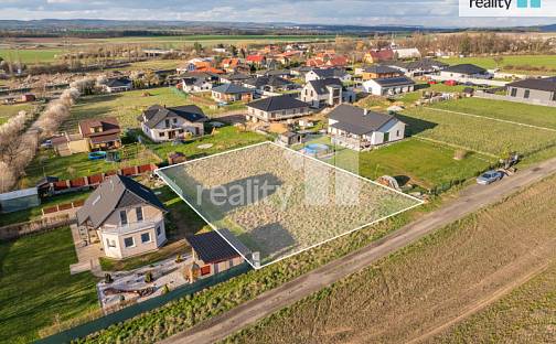 Prodej stavebního pozemku 1 081 m², Dlouhá Lhota, okres Příbram