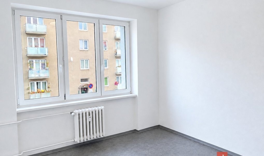 Prodej bytu 2+1 52 m², Jirkov – náhled fotky 3