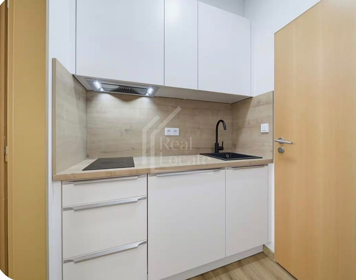 Pronájem bytu 1+kk 25 m² – fotografie 2