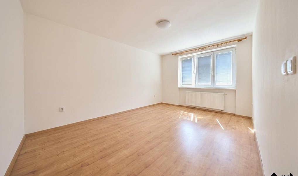 Pronájem bytu 2+1 61 m², Velké Opatovice – náhled fotky 4
