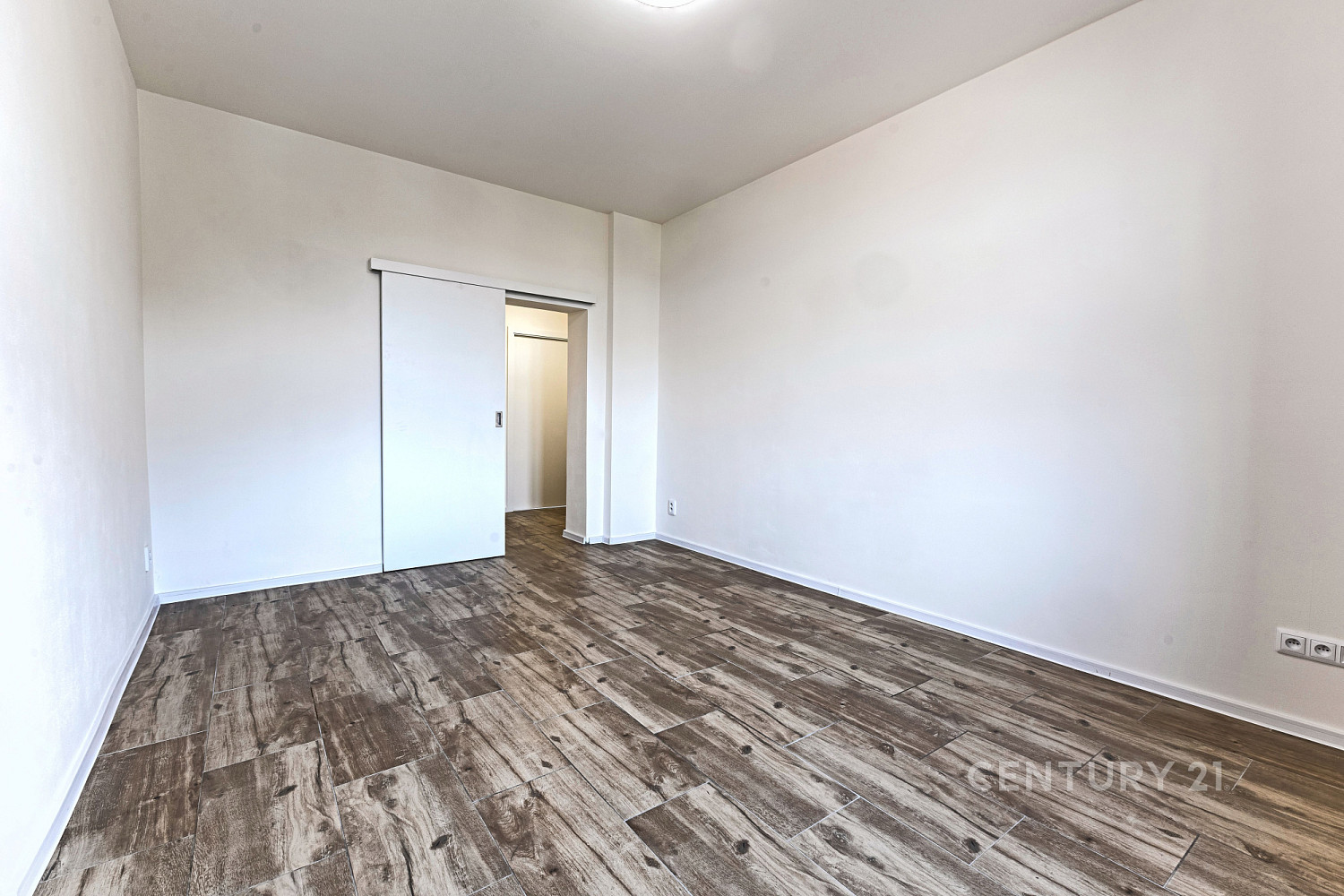 Pronájem bytu 1+1 39 m² – fotografie 4