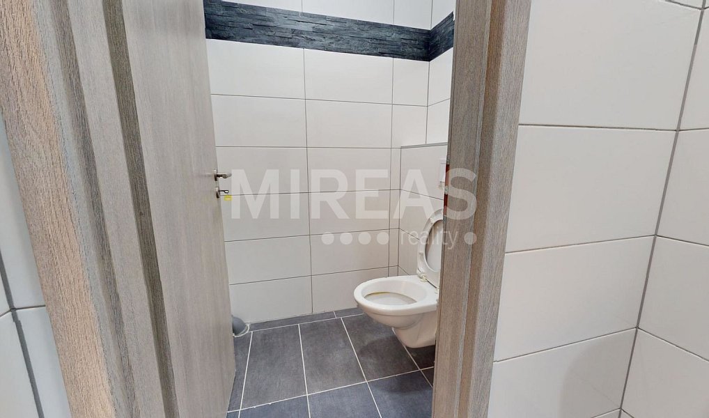 Pronájem kanceláře 20 m², Milovice – náhled fotky 11