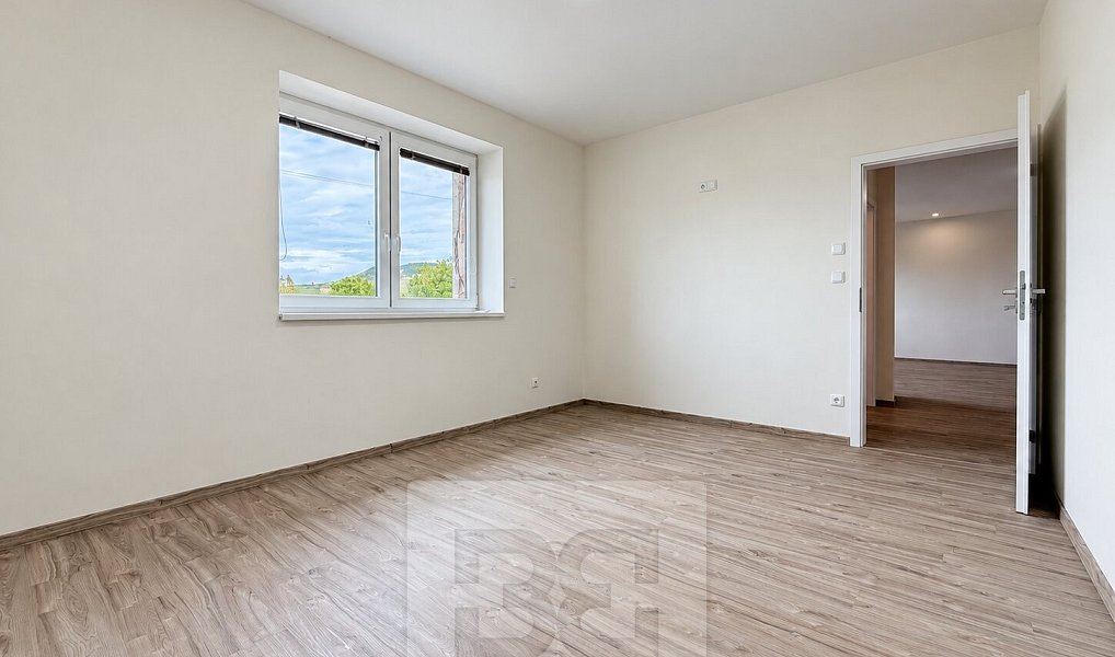Pronájem domu 130 m² s pozemkem 200 m², Dolní Dunajovice – náhled fotky 7
