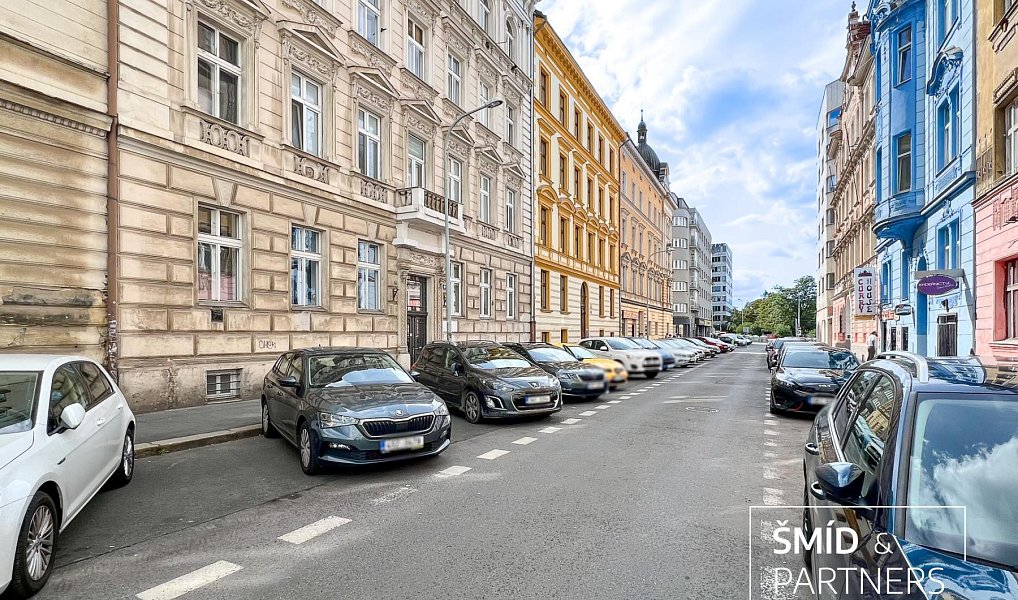 Prodej bytu atypického 70 m², Praha – náhled fotky 26