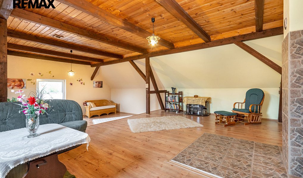 Prodej domu 237 m² s pozemkem 27 969 m², Šindelová – náhled fotky 4