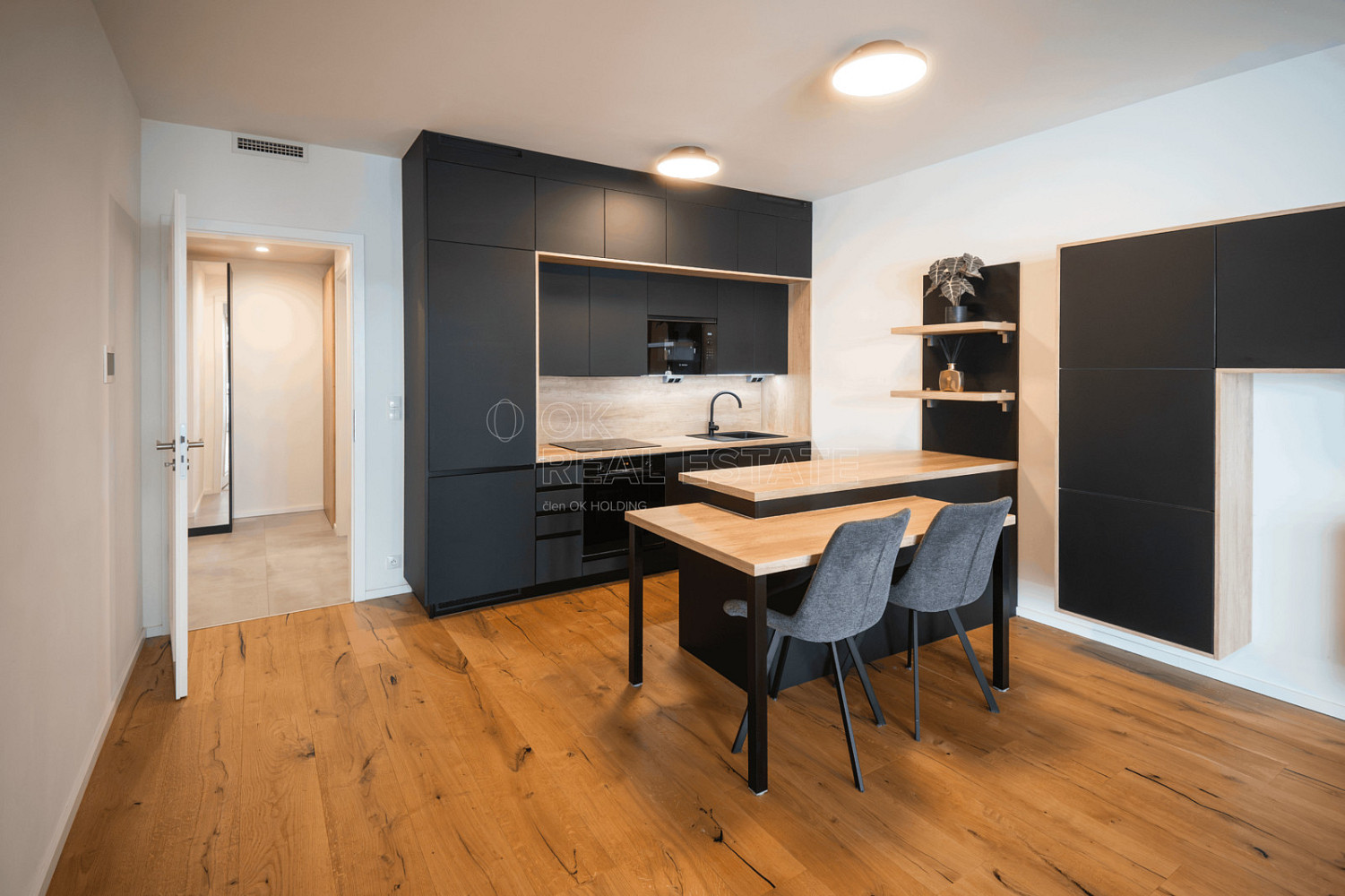 Prodej bytu 1+kk 43 m² – fotografie 2