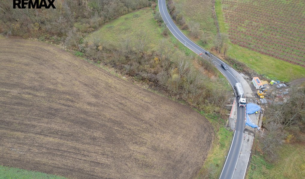 Prodej pozemku 729 m², Želkovice – náhled fotky 3