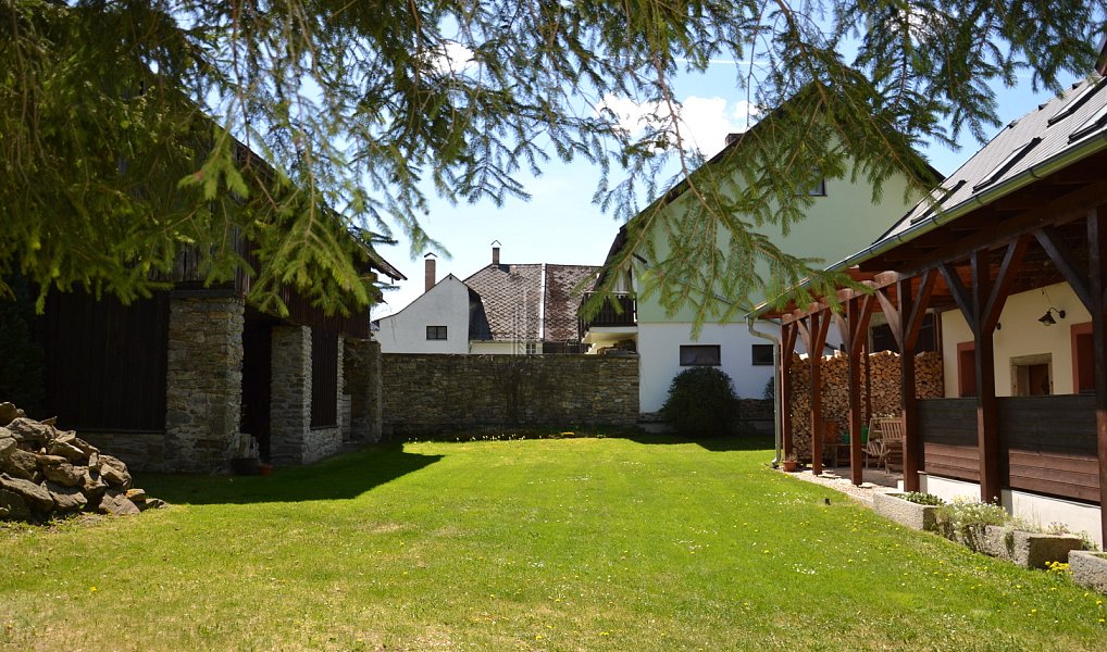 Prodej chaty/chalupy 242 m² s pozemkem 1 129 m², Kašperské Hory – náhled fotky 37