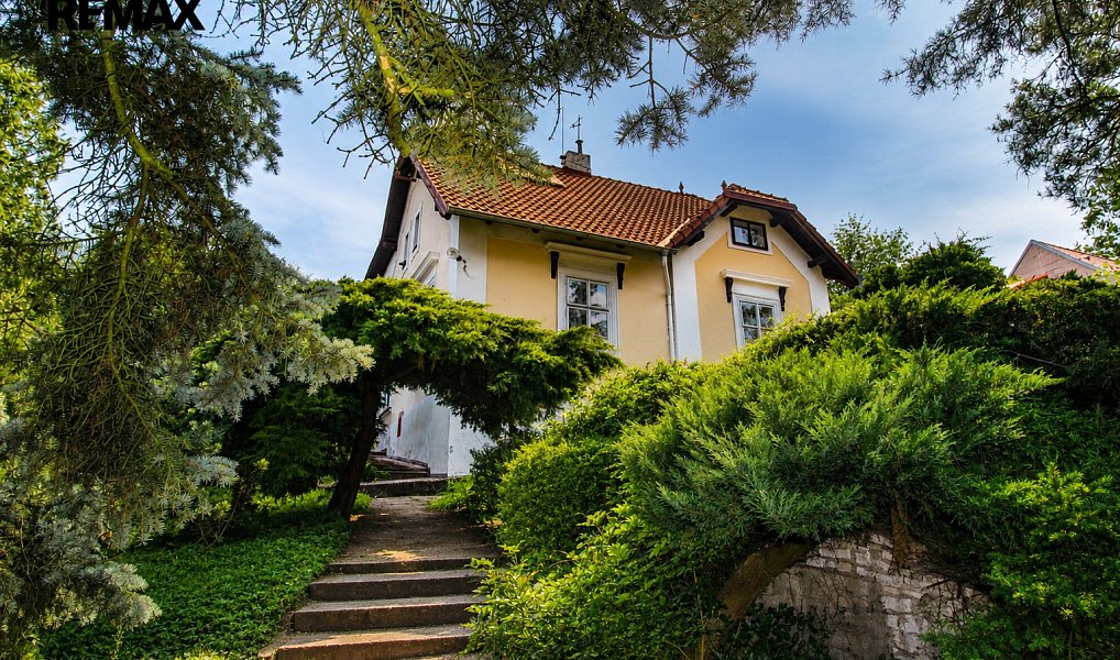 Prodej domu 230 m² s pozemkem 4 228 m², Praha – náhled fotky 7