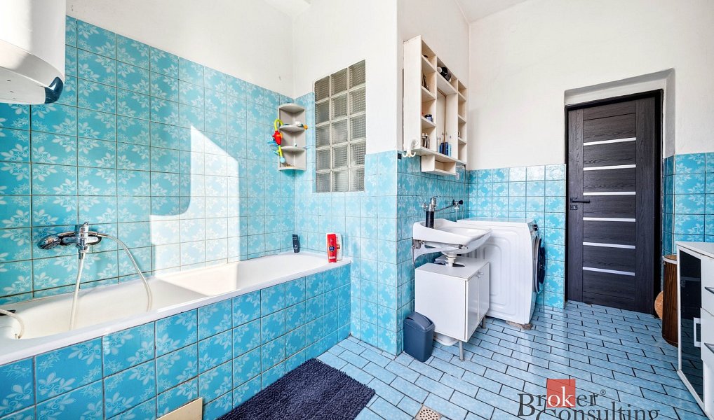 Prodej domu 302 m² s pozemkem 601 m², Dobruška – náhled fotky 10