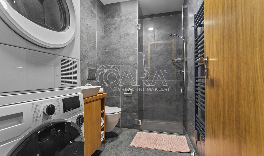 Prodej bytu 3+kk 120 m², Praha – náhled fotky 17