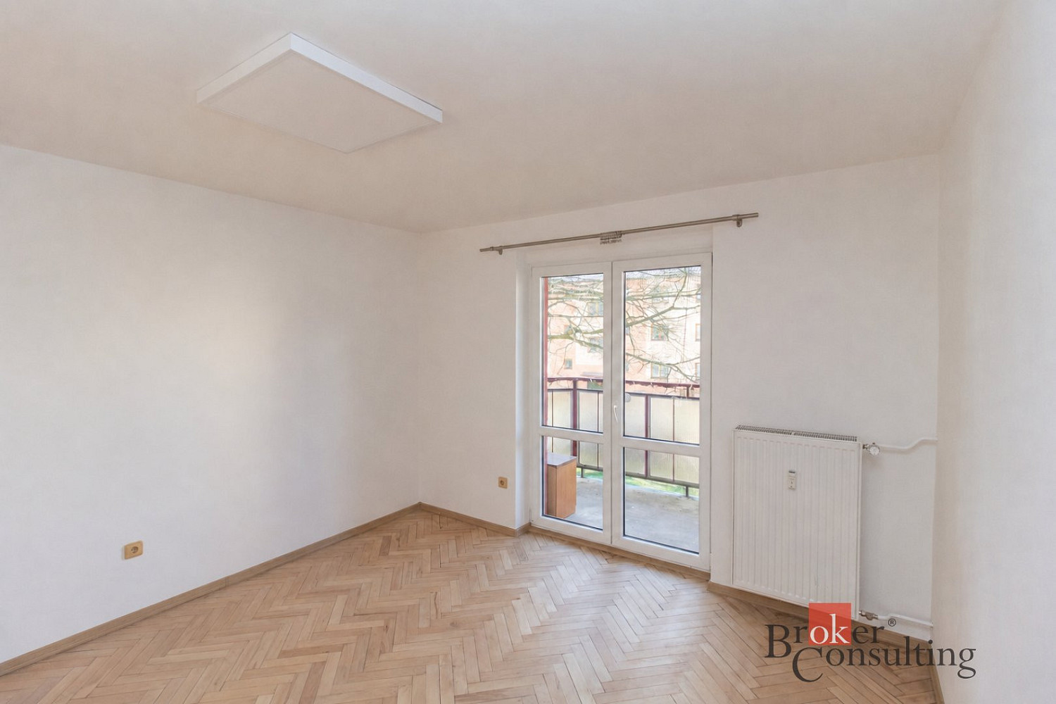 Pronájem bytu 2+1 50 m² — photo 2