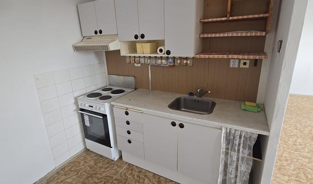 Prodej bytu 1+kk 25 m², Most – náhled fotky 5