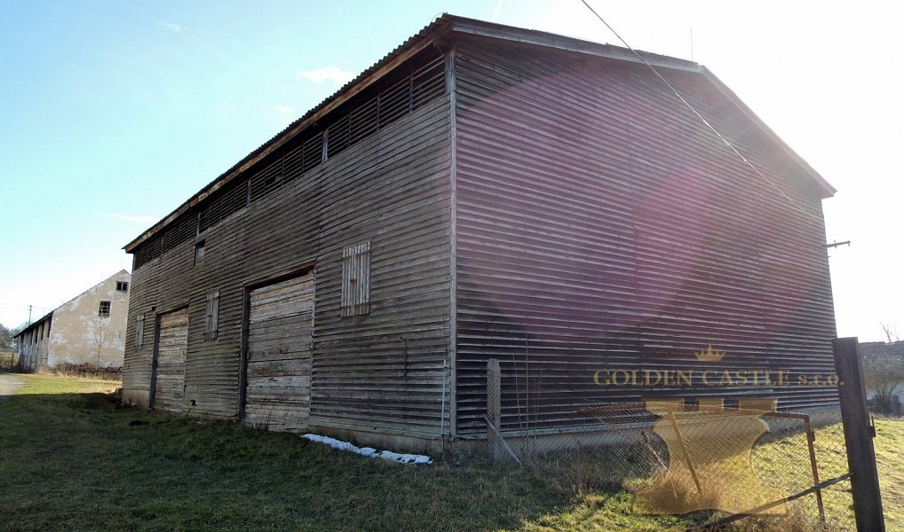 Prodej výrobních prostor 7 000 m², Dublovice – náhled fotky 6