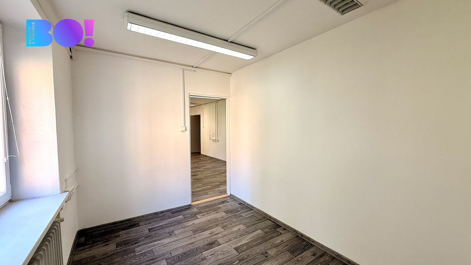 Pronájem kanceláře 54 m² – fotografie 5