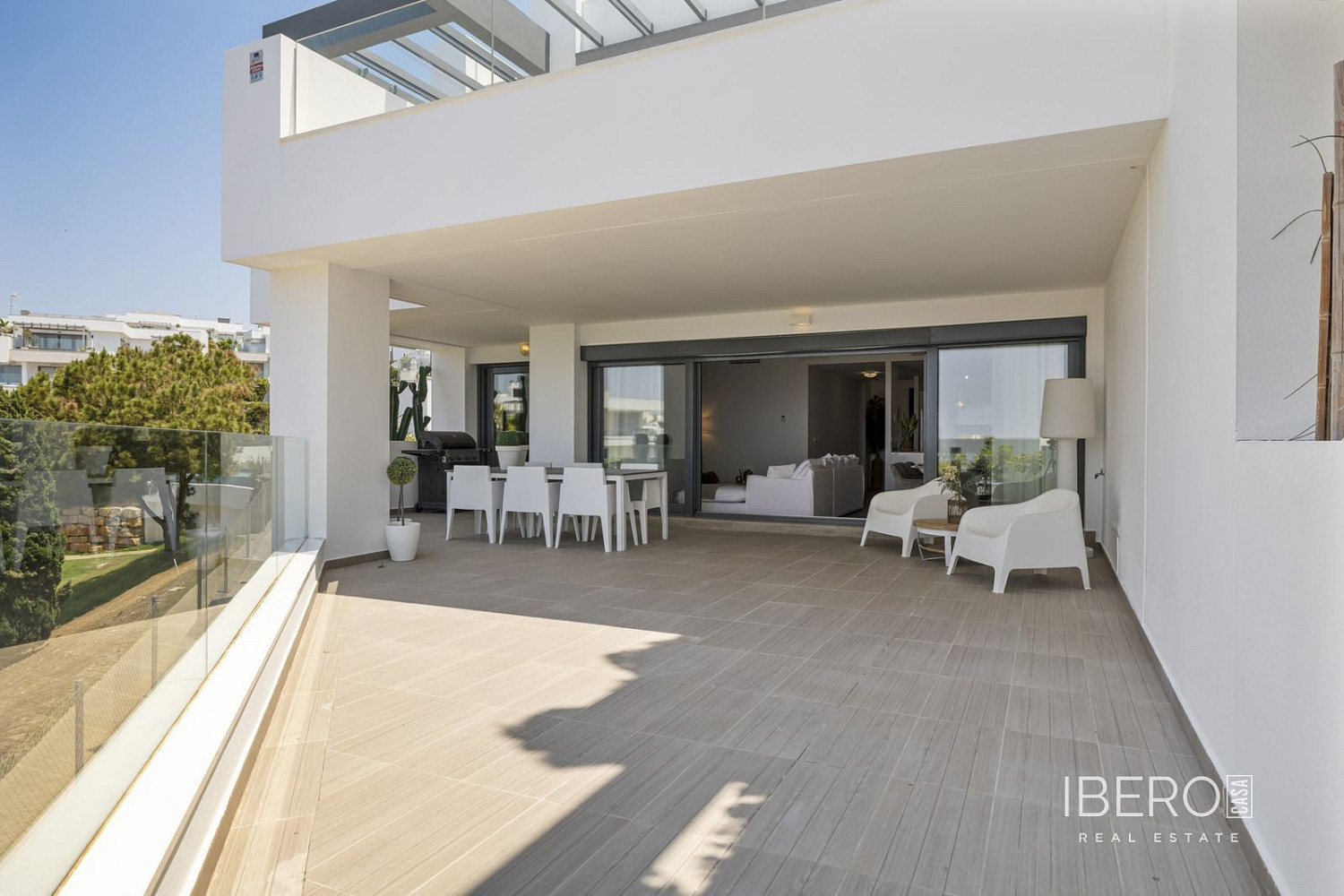 Piso 4+kk – Marbella, Urbanización Marbesa - Más