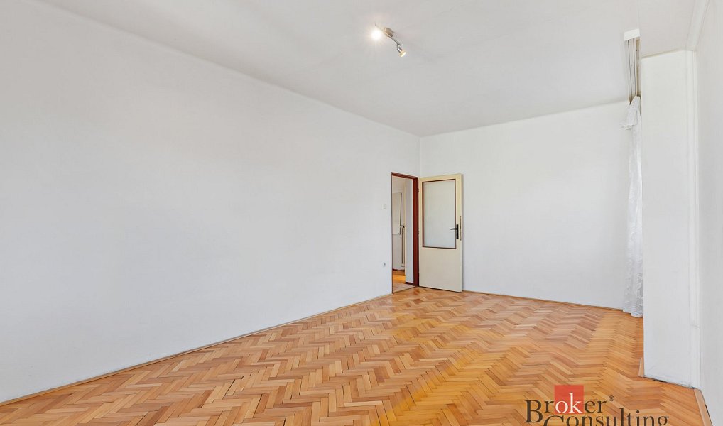 Prodej bytu 3+1 88 m², Liberec – náhled fotky 4