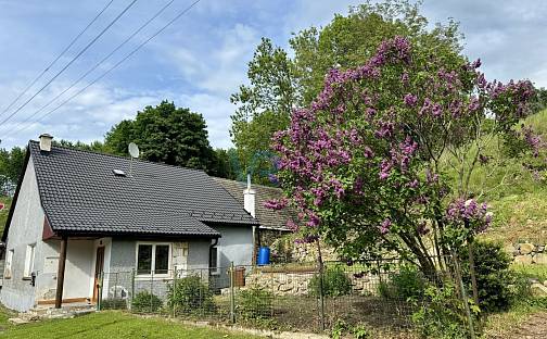 Prodej domu 85 m² s pozemkem 785 m², Horní Stropnice, okres České Budějovice