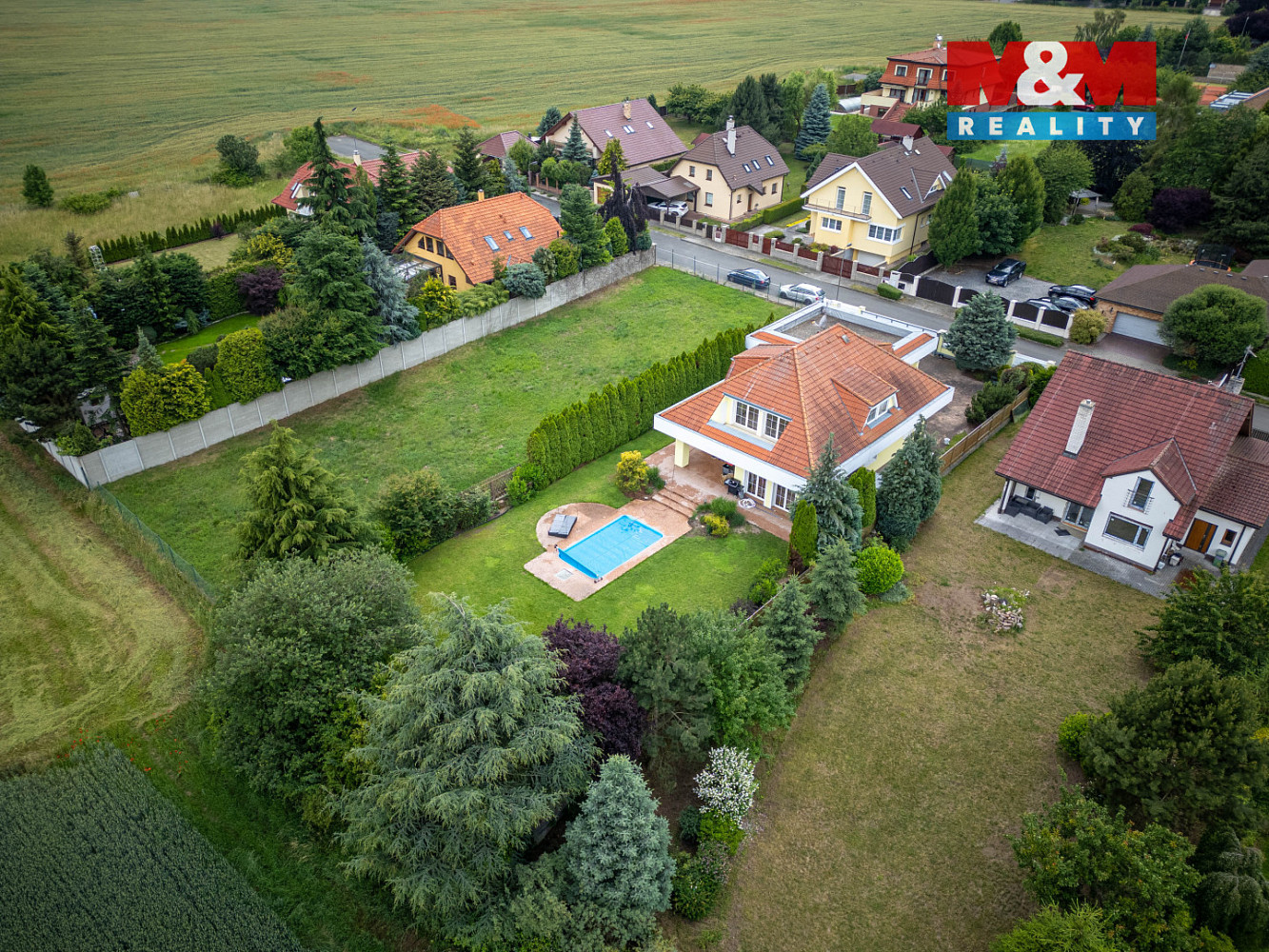 Prodej domu 262 m² s pozemkem 1 097 m² – fotografie 3