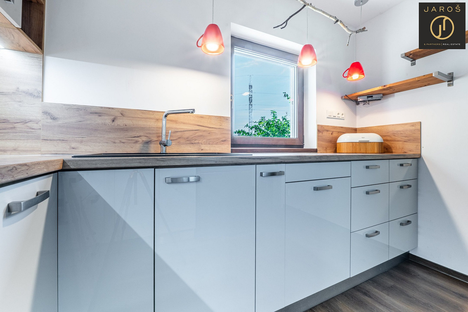 Prodej domu 102 m² s pozemkem 988 m² — photo 4
