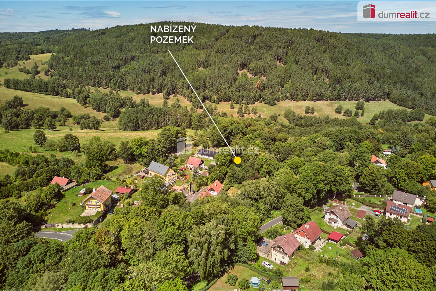 Prodej stavebního pozemku 925 m²