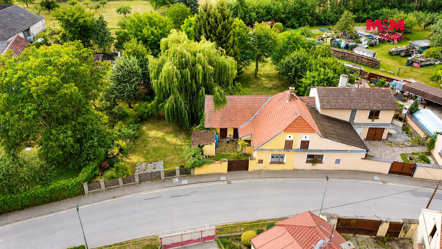 Prodej domu 46 m² s pozemkem 1 241 m²
